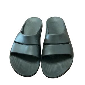 Oofos Ooahh Sport Slide Sandals Men's 12 Women's 14 Black Recovery Comfort.